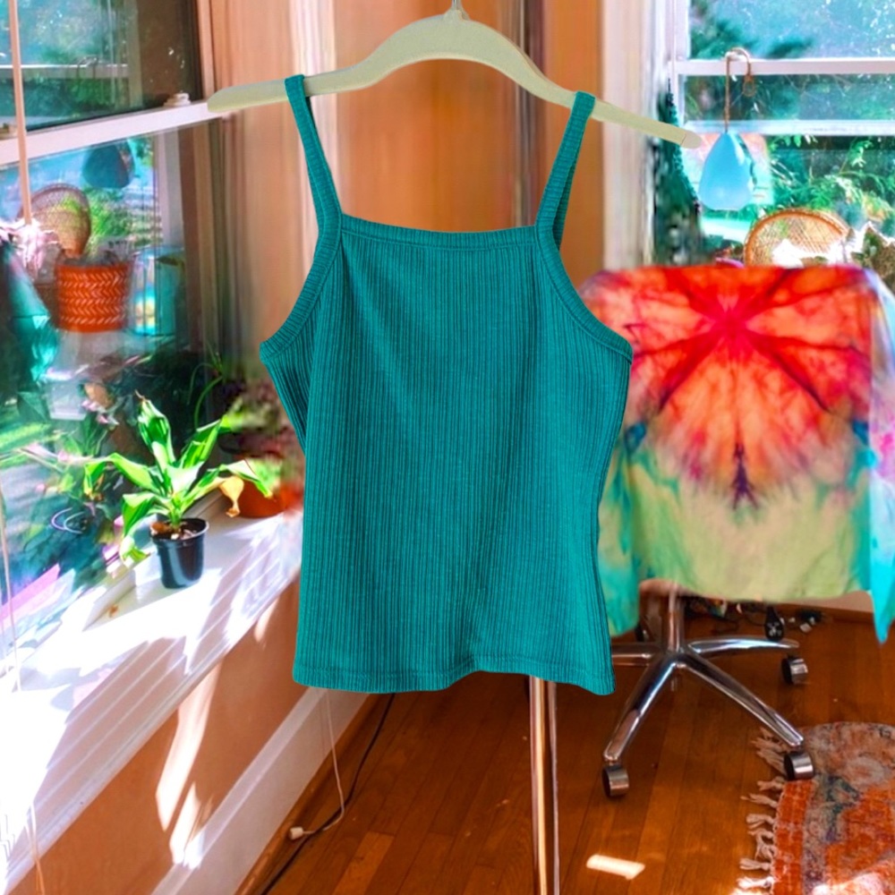 seafoam dainty tank ๐ - Picture 1 of 5